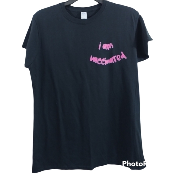 Gildan Tops - Gildan "I AM VACCINATED" Black Cotton Tee Shirt 2XL
